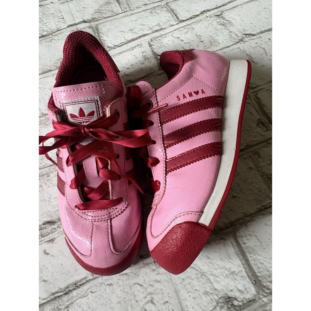 Adidas Valentines Samoa Sneakers Pink/Red girls youth 2 ribbon